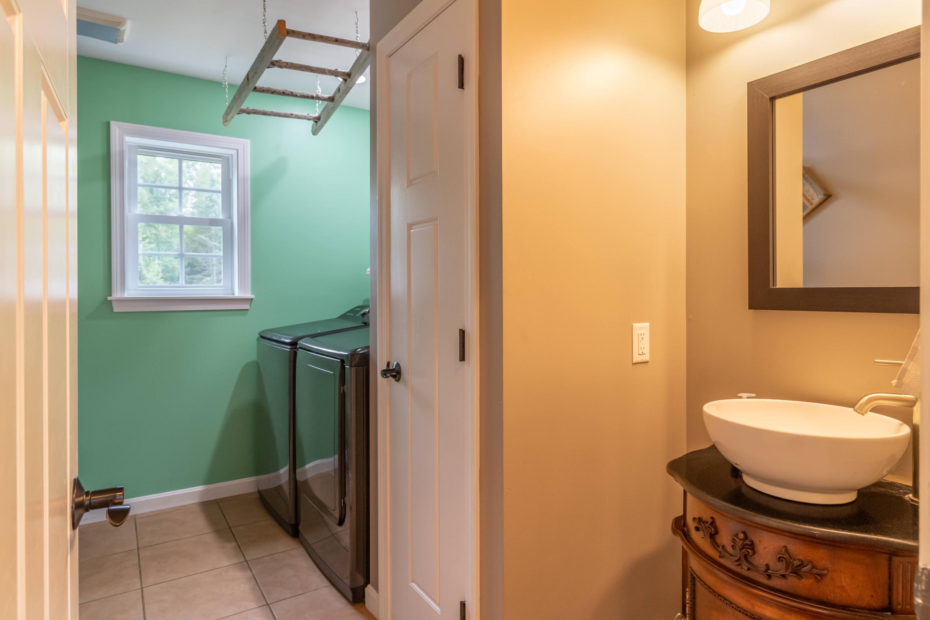 28 Carriage Drive Hermon, ME 04401 - Photo 55 of 64 28 Carriage Lane Interiors-29