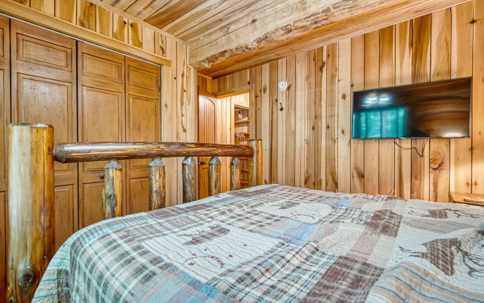 889 Joann Sisson Road Blue Ridge, GA 30513 - Photo 22 of 41 a view of a bedroom