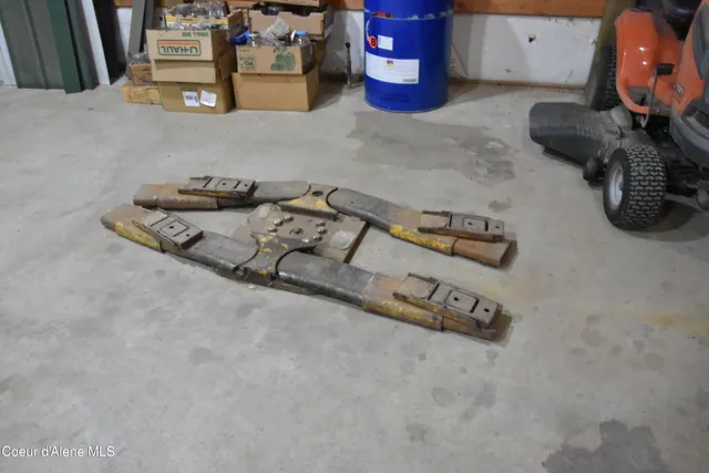 $759,000 | 391457 Highway 95, Plummer, ID 83851