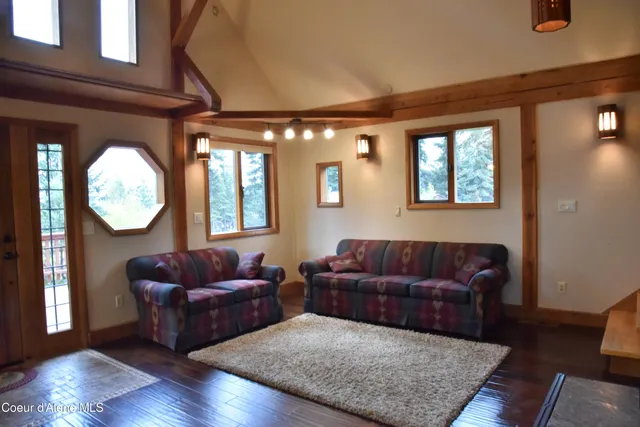 $759,000 | 391457 Highway 95, Plummer, ID 83851