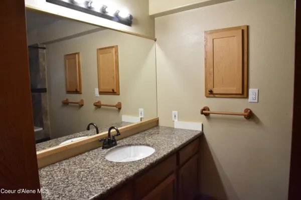 $759,000 | 391457 Highway 95, Plummer, ID 83851