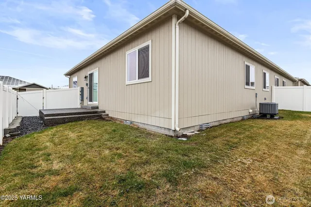 $625,000 | 3103 Swan Avenue, Yakima, WA 98902
