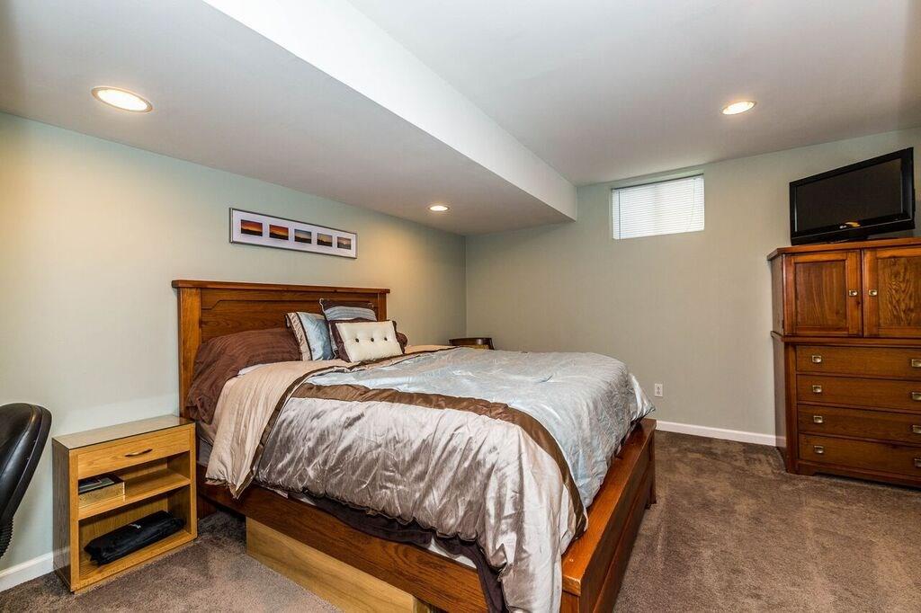 2392 Mill Grove Road Pittsburgh, PA 15241 - Photo 18 of 25 Gallery Image 18