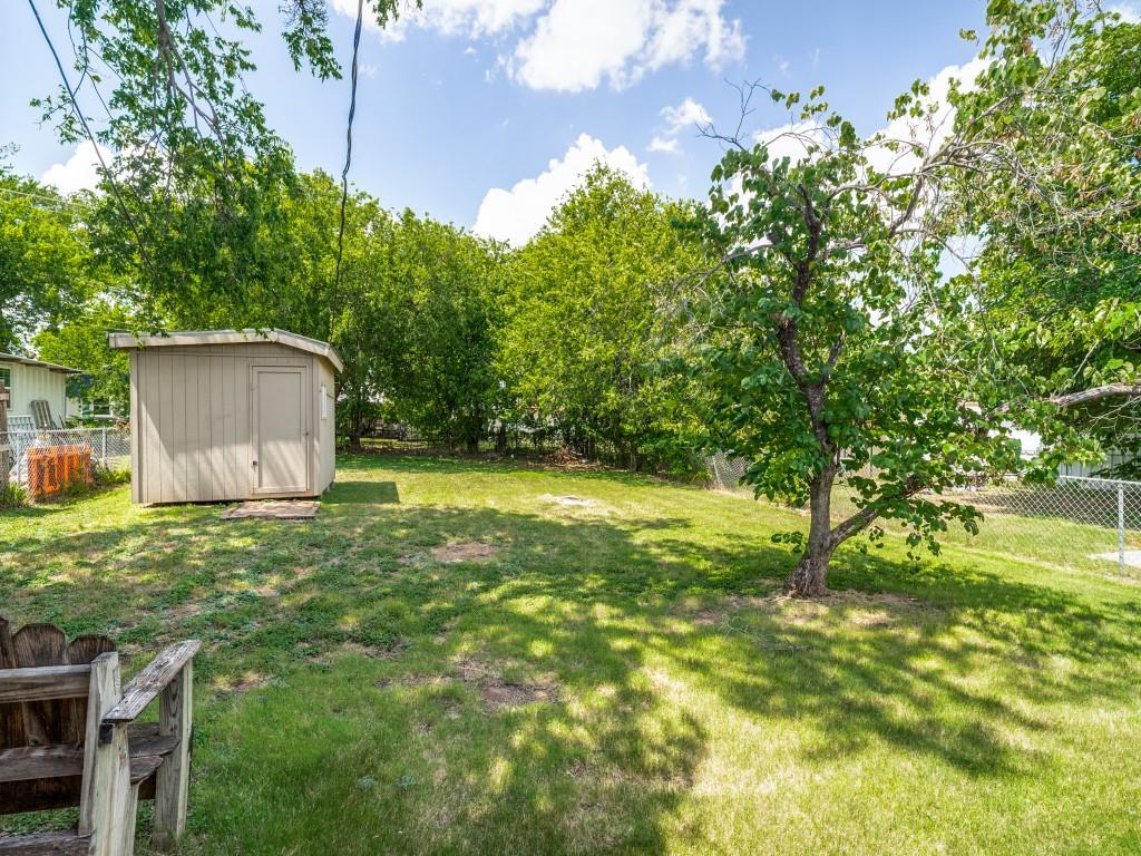 9108 Farmers Road White Settlement, TX 76108 - Photo 12 of 13