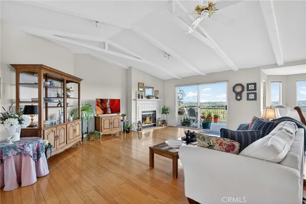 $999,900 | 11200 Santa Ana Road, Atascadero, CA 93422