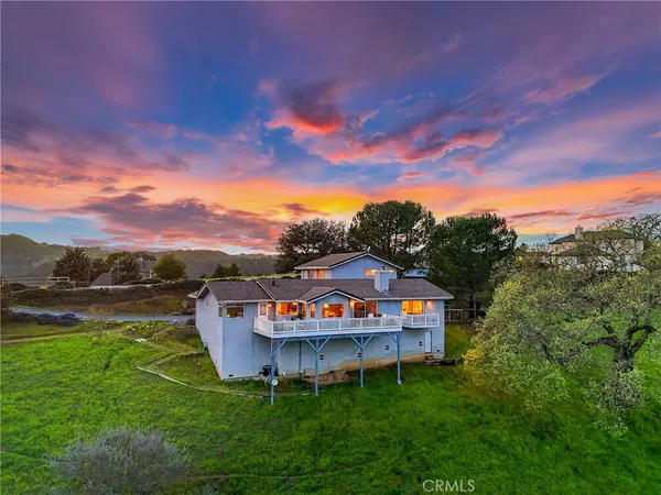 $999,900 | 11200 Santa Ana Road, Atascadero, CA 93422