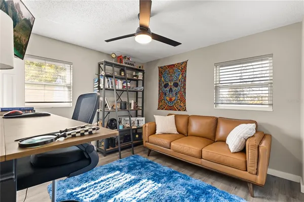 $3,050 | 5611 South Sheridan Road, Tampa, FL 33611