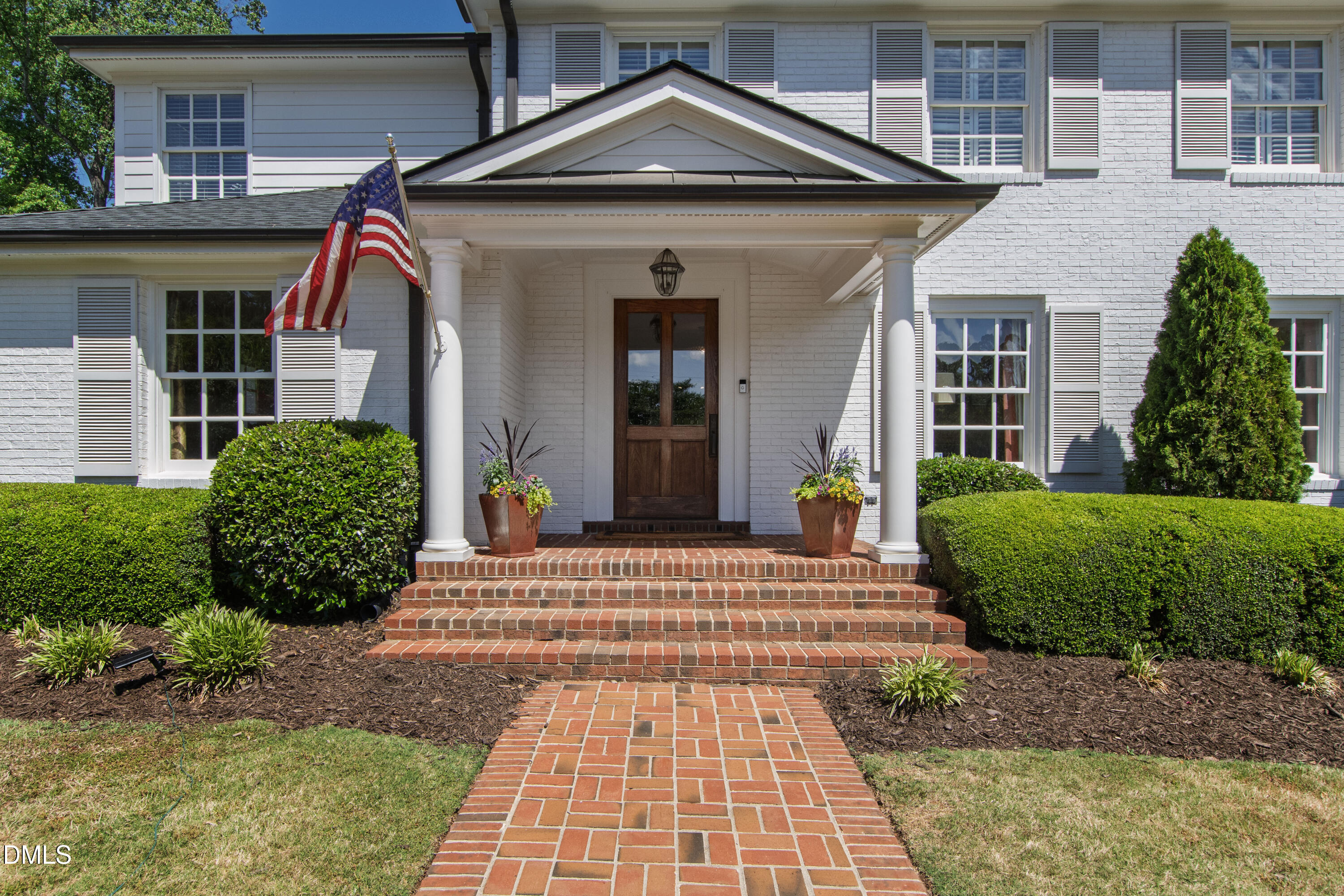 325 Buncombe Street Raleigh, NC 27609 - Photo 4 of 88 Buncombe (84)