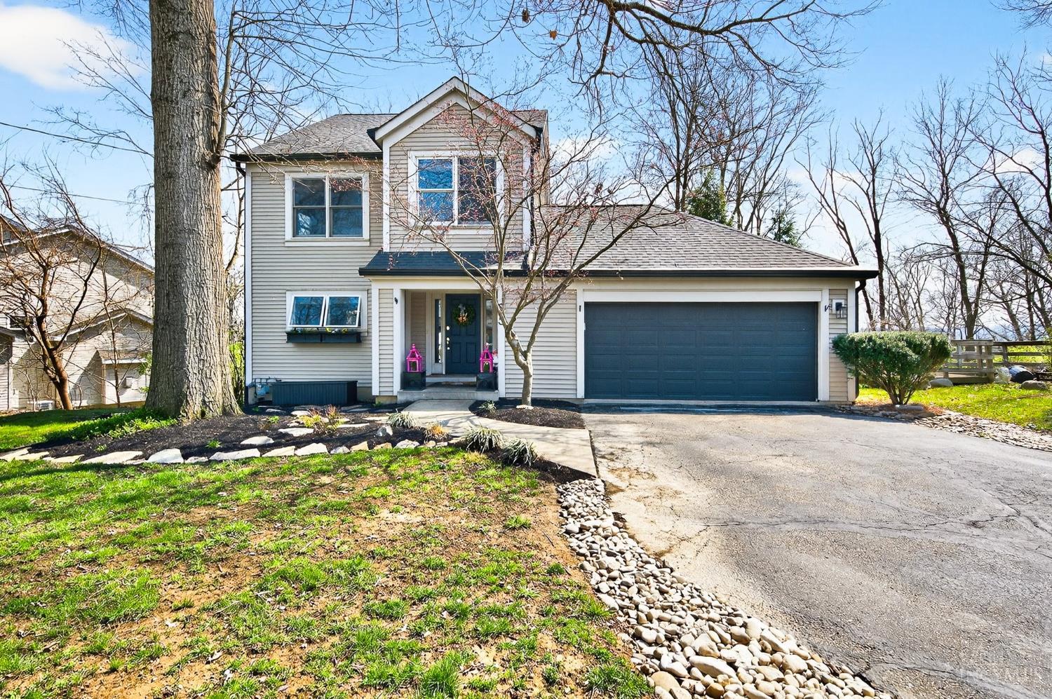 25 Robbie Ridge Milford, OH 45150 - Photo 2 of 43