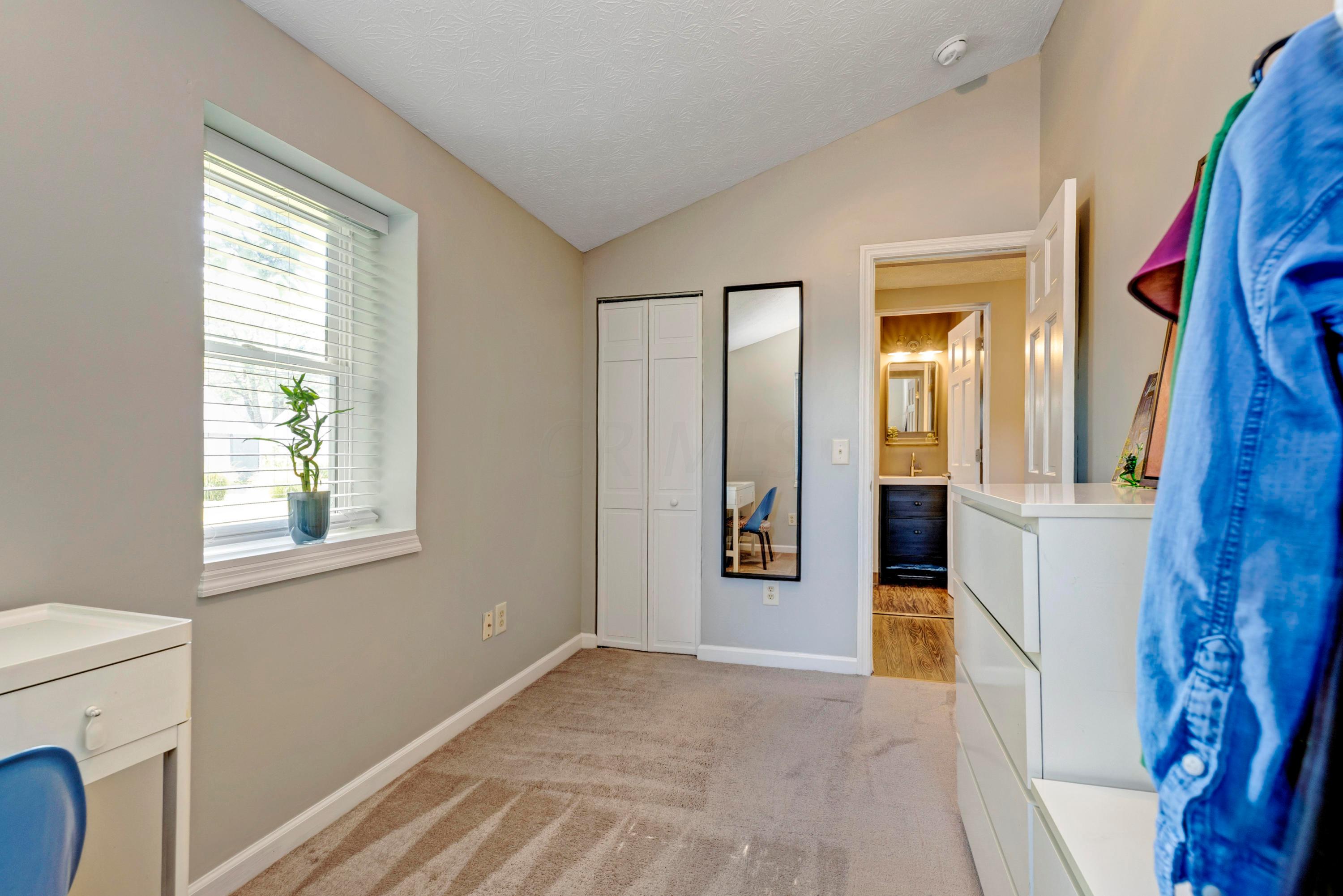 774 Kenwick Road Columbus, OH 43209 - Photo 20 of 27