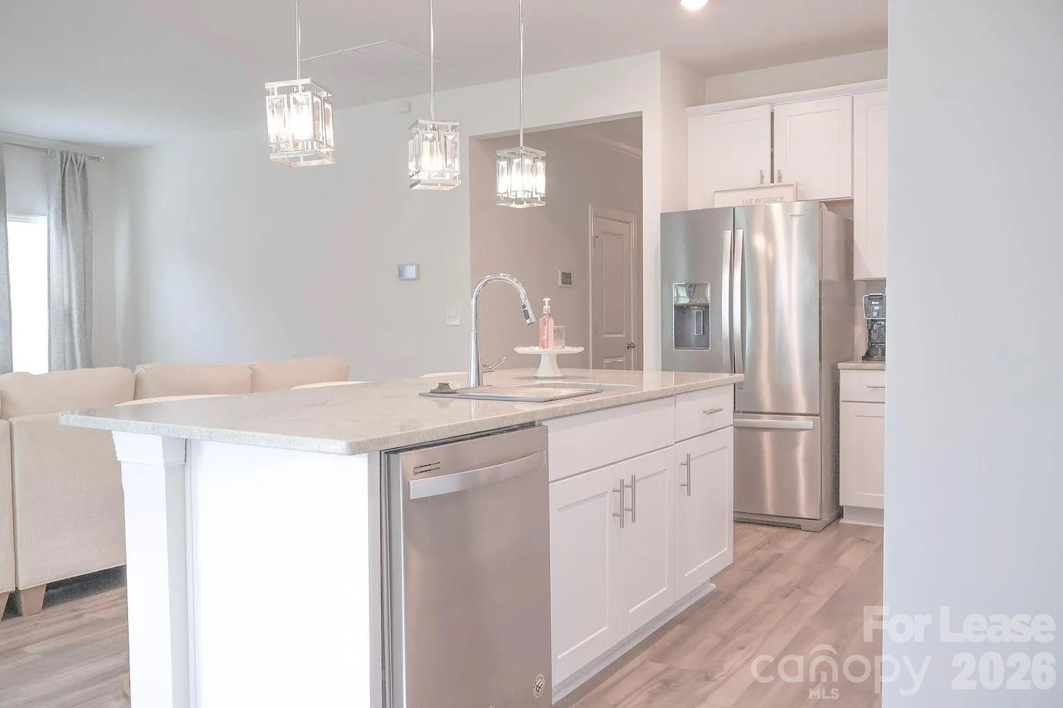 7120 American Elm Road Charlotte, NC 28215 - Photo 4 of 15