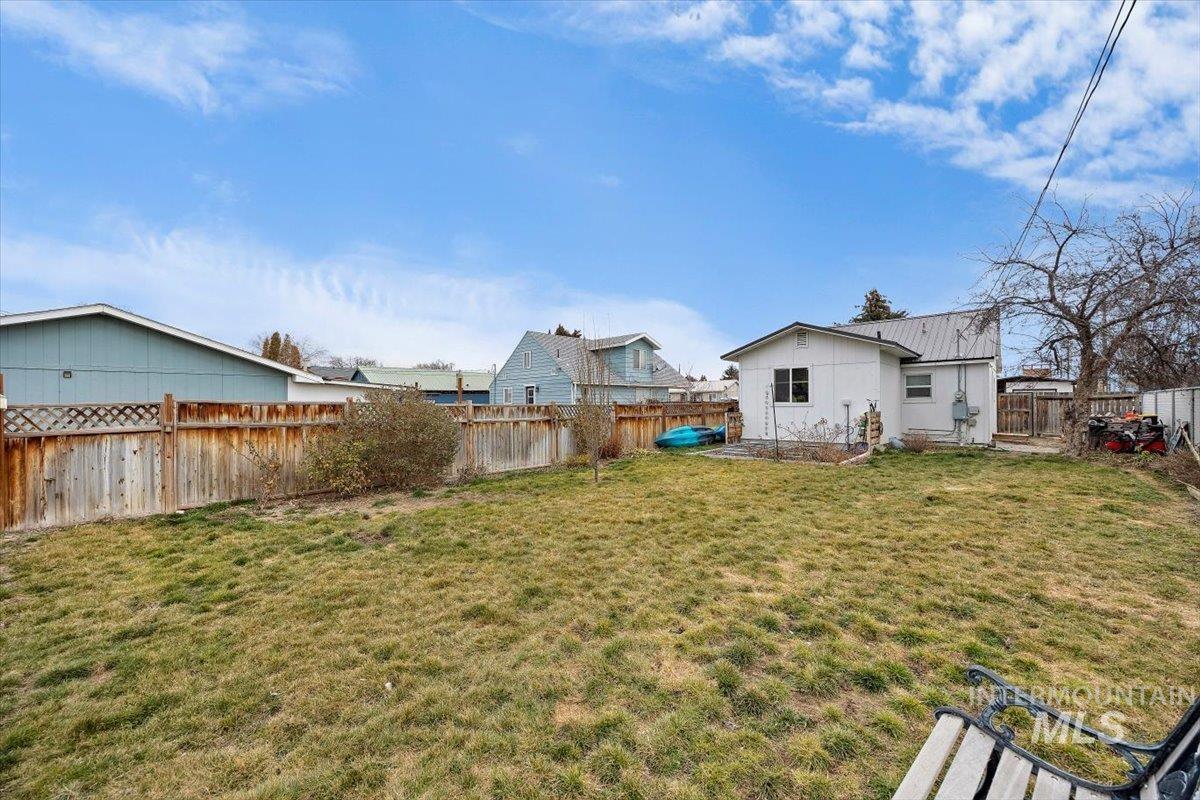 347 Polk Street Twin Falls, ID 83301 - Photo 22 of 25 View of fenced backyard
