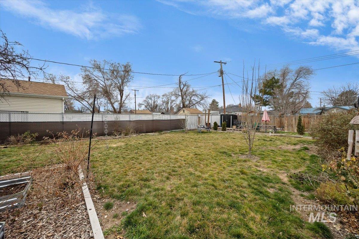 347 Polk Street Twin Falls, ID 83301 - Photo 24 of 25 View of fenced backyard