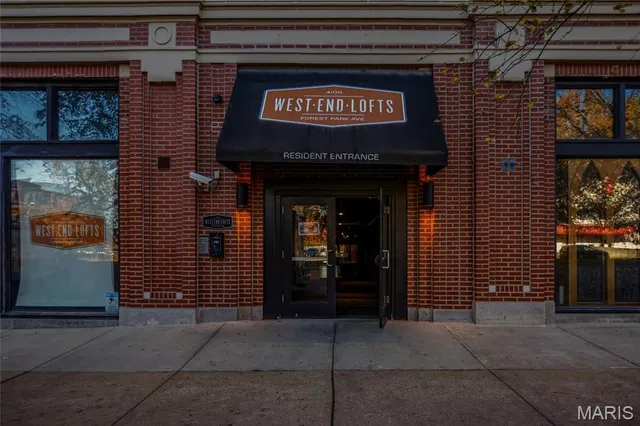 $219,900 | 4100 Forest Park Avenue, Unit 123, St. Louis, MO 63108