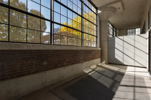 $219,900 | 4100 Forest Park Avenue, Unit 123, St. Louis, MO 63108