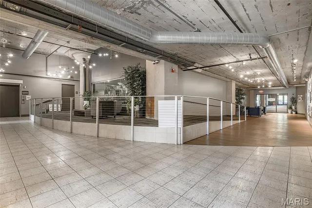 $219,900 | 4100 Forest Park Avenue, Unit 123, St. Louis, MO 63108