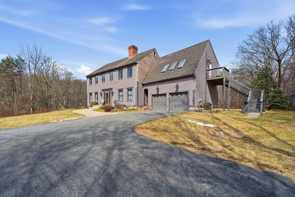 43 Flagg Road Southborough, MA 01772 - Photo 3 of 42 Gallery Image 3