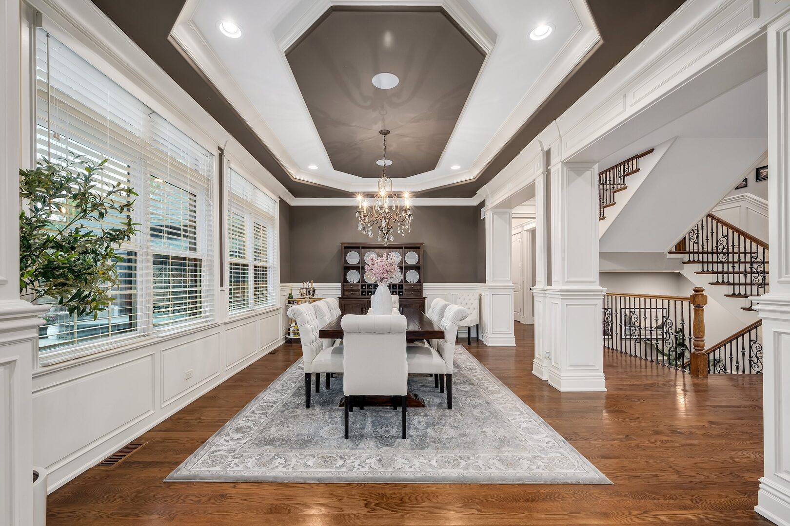 4050 Sterling Road Downers Grove, IL 60515 - Photo 8 of 73