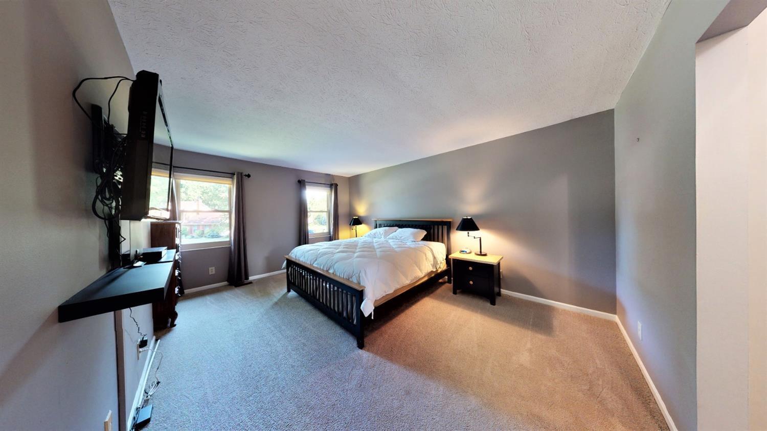 6397 Roth Ridge Drive Loveland, OH 45140 - Photo 14 of 39 Gallery Image 14