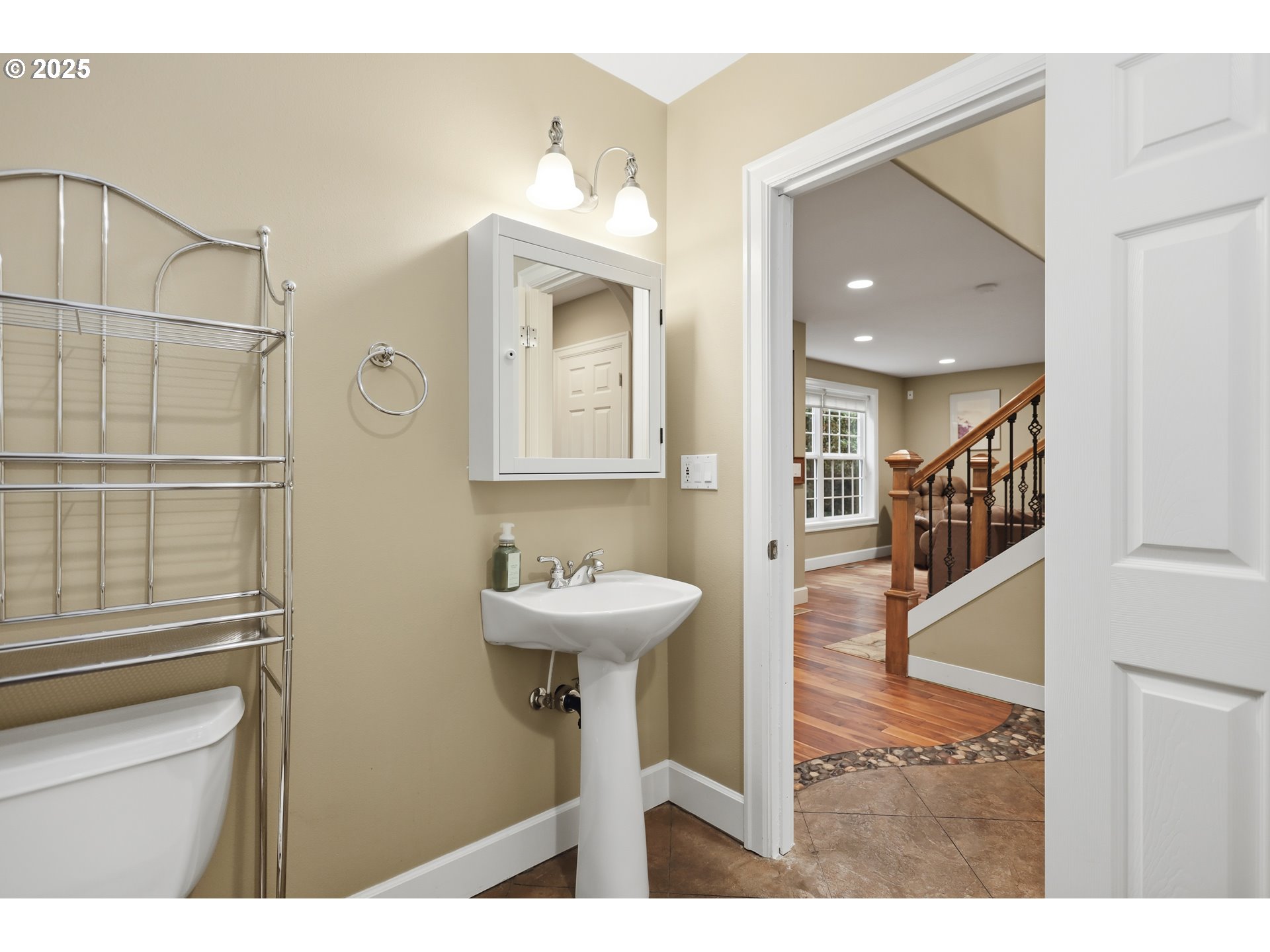 602 Frankton Road Hood River, OR 97031 - Photo 23 of 47 a bathroom with a sink a mirror and a shower