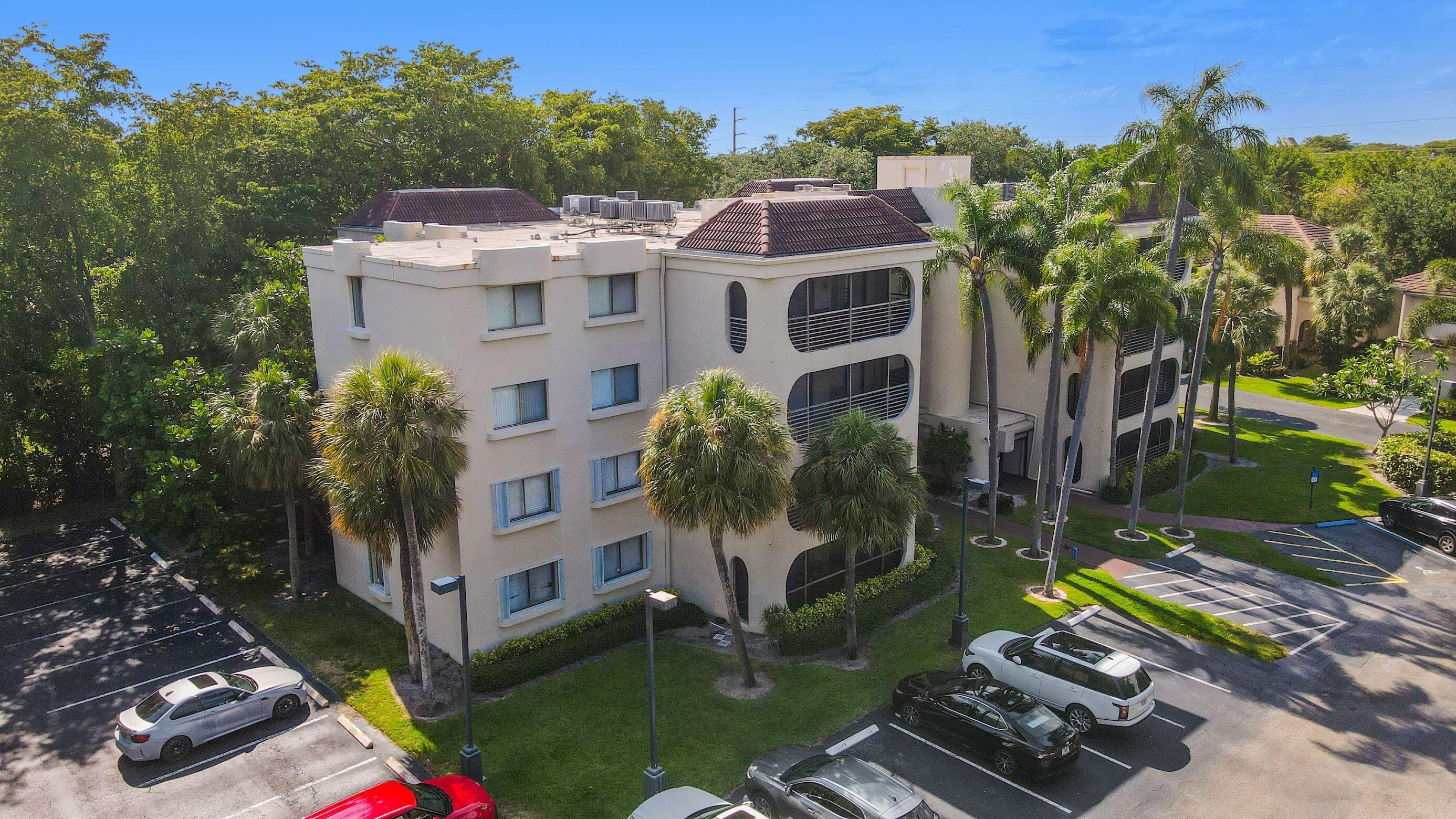6342 Longboat Lane West, Unit 203 Boca Raton, FL 33433 - Photo 37 of 45 6342 Longboat Ln pic 5