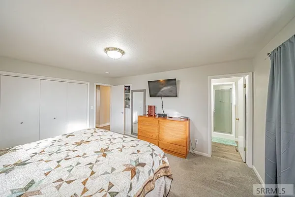 $665,000 | 5566 West 49th North, Idaho Falls, ID 83402