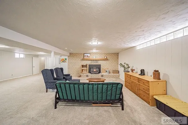 $665,000 | 5566 West 49th North, Idaho Falls, ID 83402