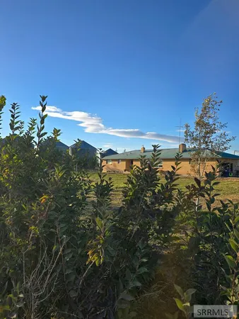 $665,000 | 5566 West 49th North, Idaho Falls, ID 83402
