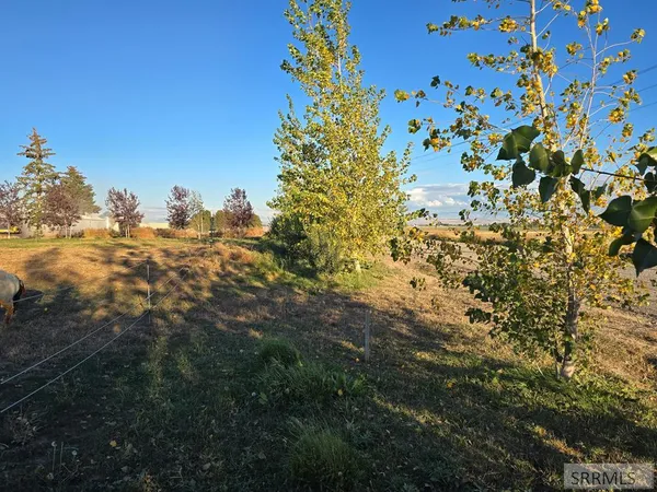 $665,000 | 5566 West 49th North, Idaho Falls, ID 83402