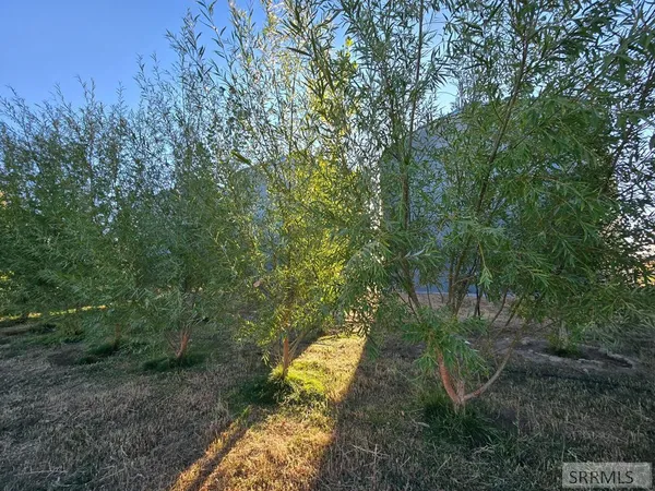 $665,000 | 5566 West 49th North, Idaho Falls, ID 83402