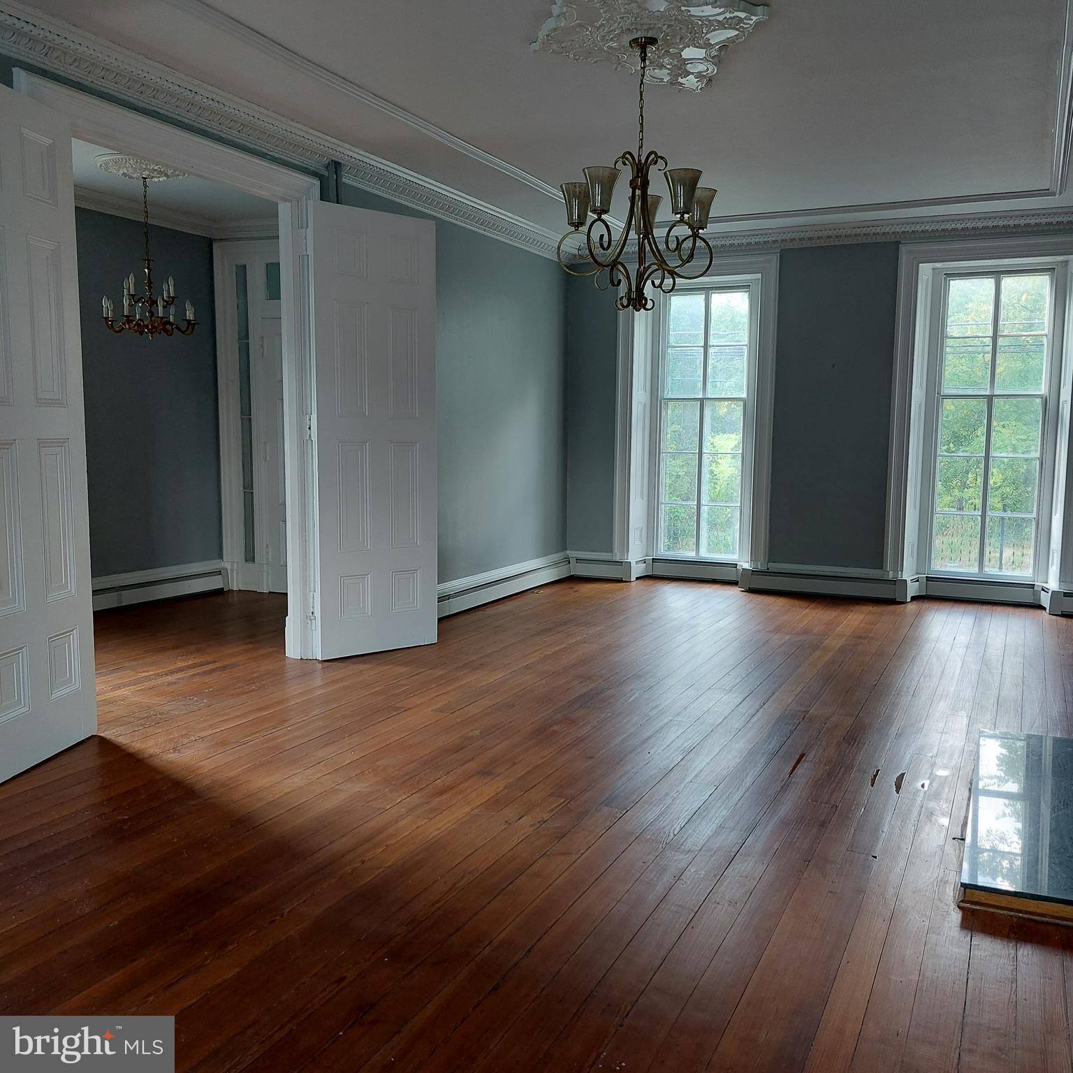 1272 Pawlings Road Norristown, PA 19403 - Photo 18 of 38 Living Room 2