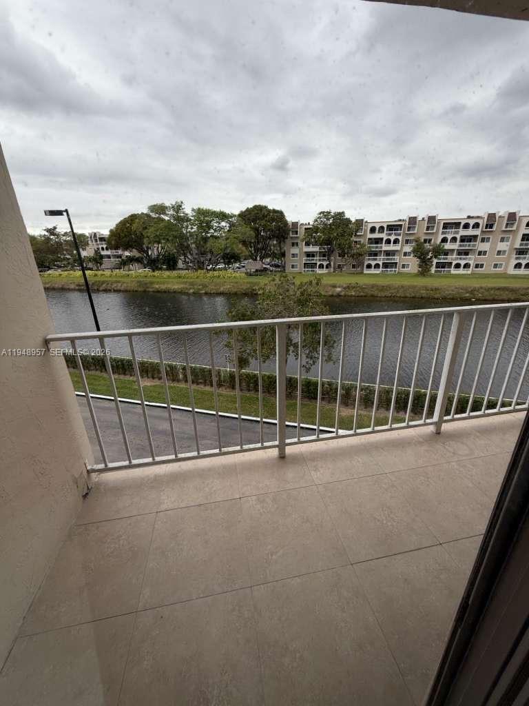 7725 Southwest 86th Street, Unit A1320 Miami, FL 33143 - Photo 16 of 22