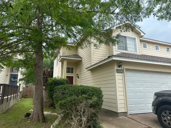 $1,800 | 802 Sagewood Trail, Unit 802, San Marcos, TX 78666
