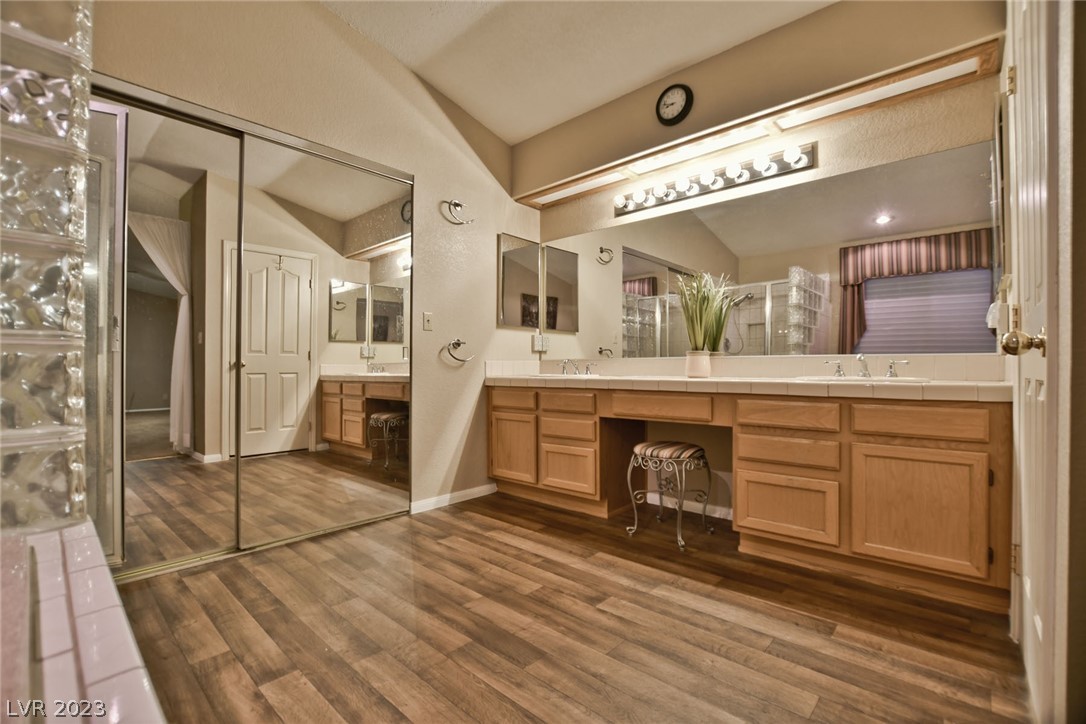 7 Reyburn Drive Henderson, NV 89074 - Photo 25 of 35