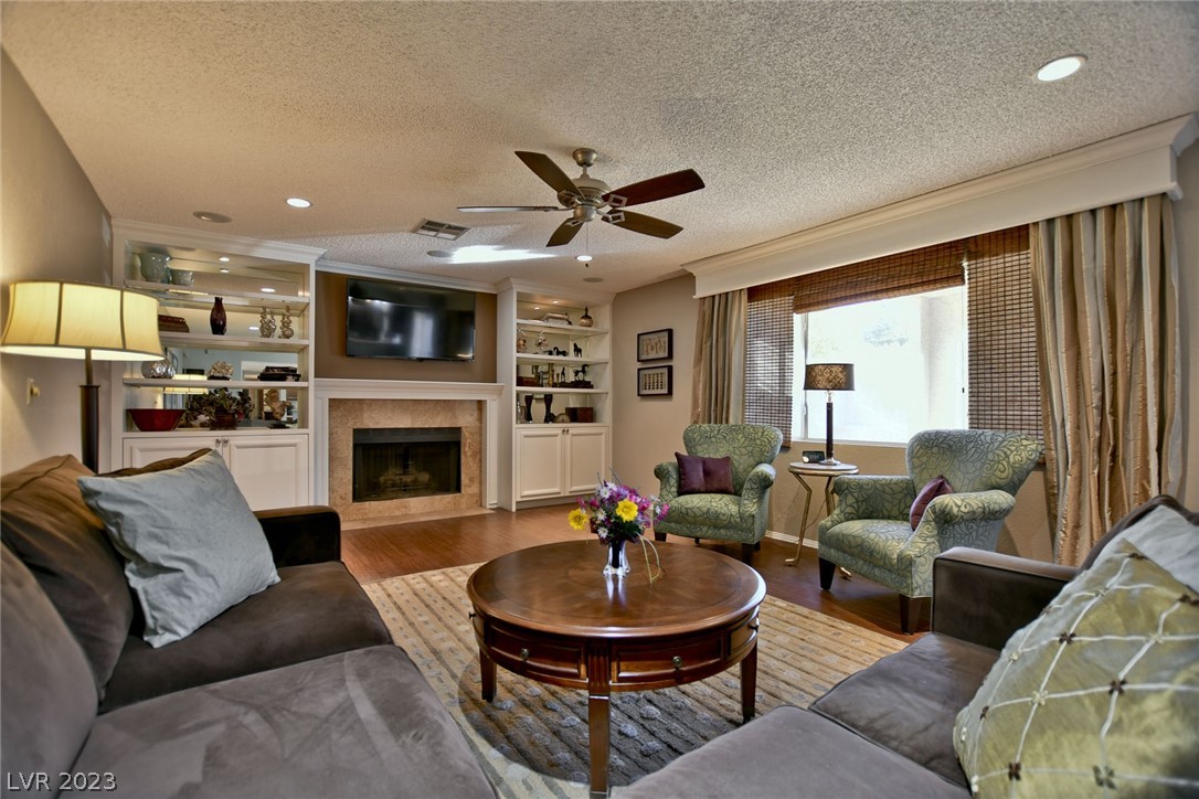 7 Reyburn Drive Henderson, NV 89074 - Photo 7 of 35