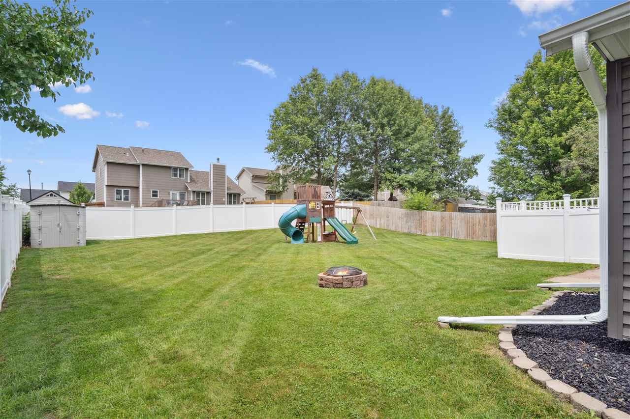 6911 Winthrop Road Northeast Cedar Rapids, IA 52402 - Photo 28 of 32 Gallery Image 28