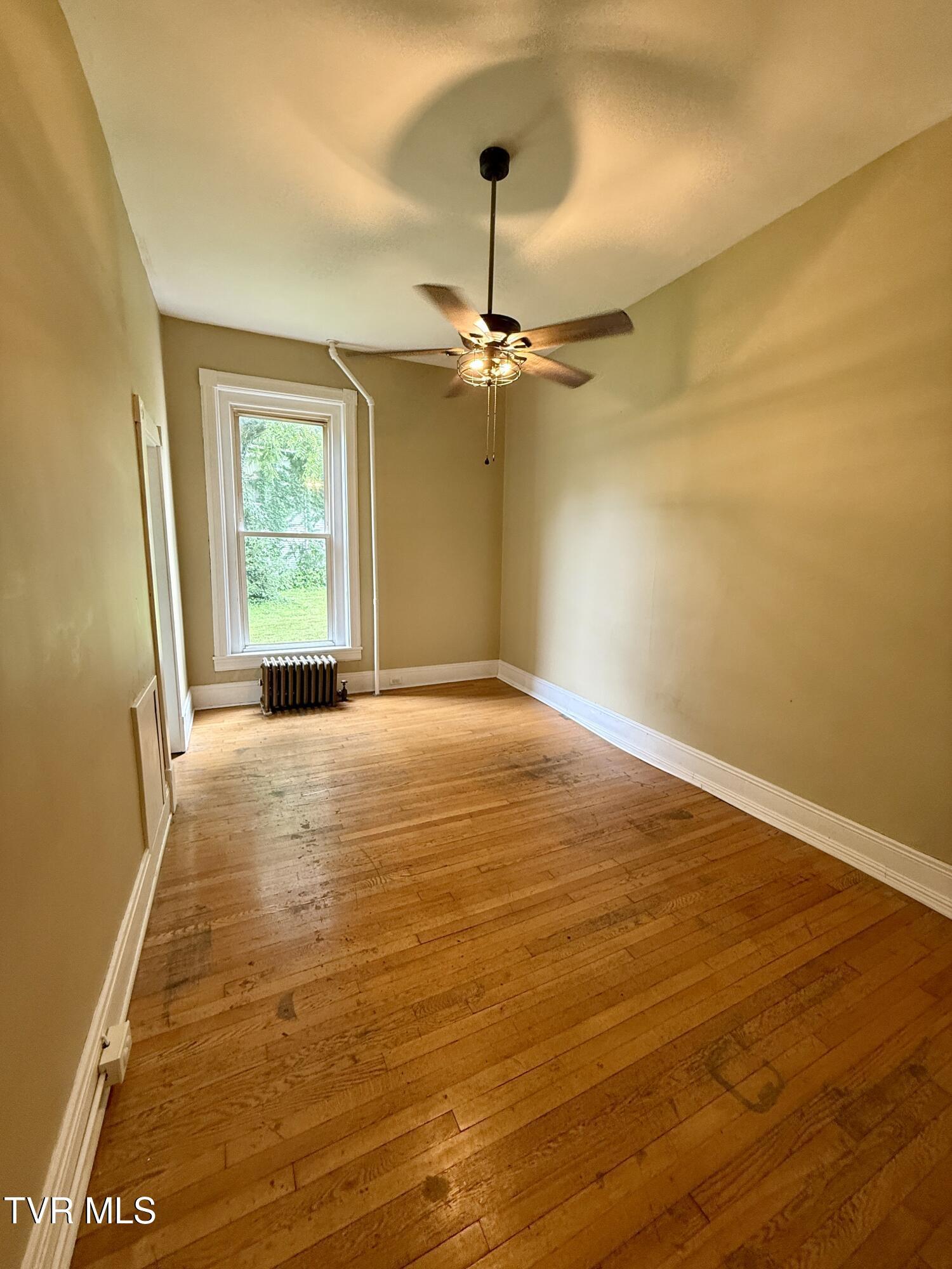 234 Solar Street, Unit 101 Bristol, VA 24201 - Photo 6 of 22 IMG_0172