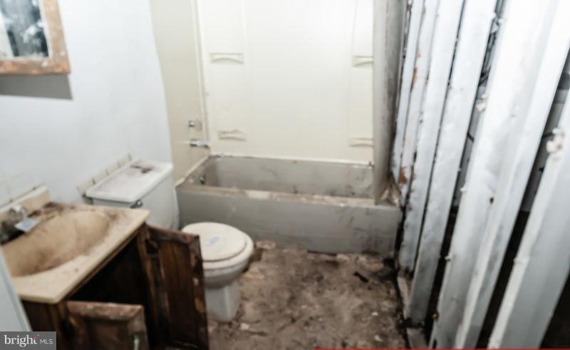 1911 Tyler Road Baltimore, MD 21222 - Photo 9 of 9