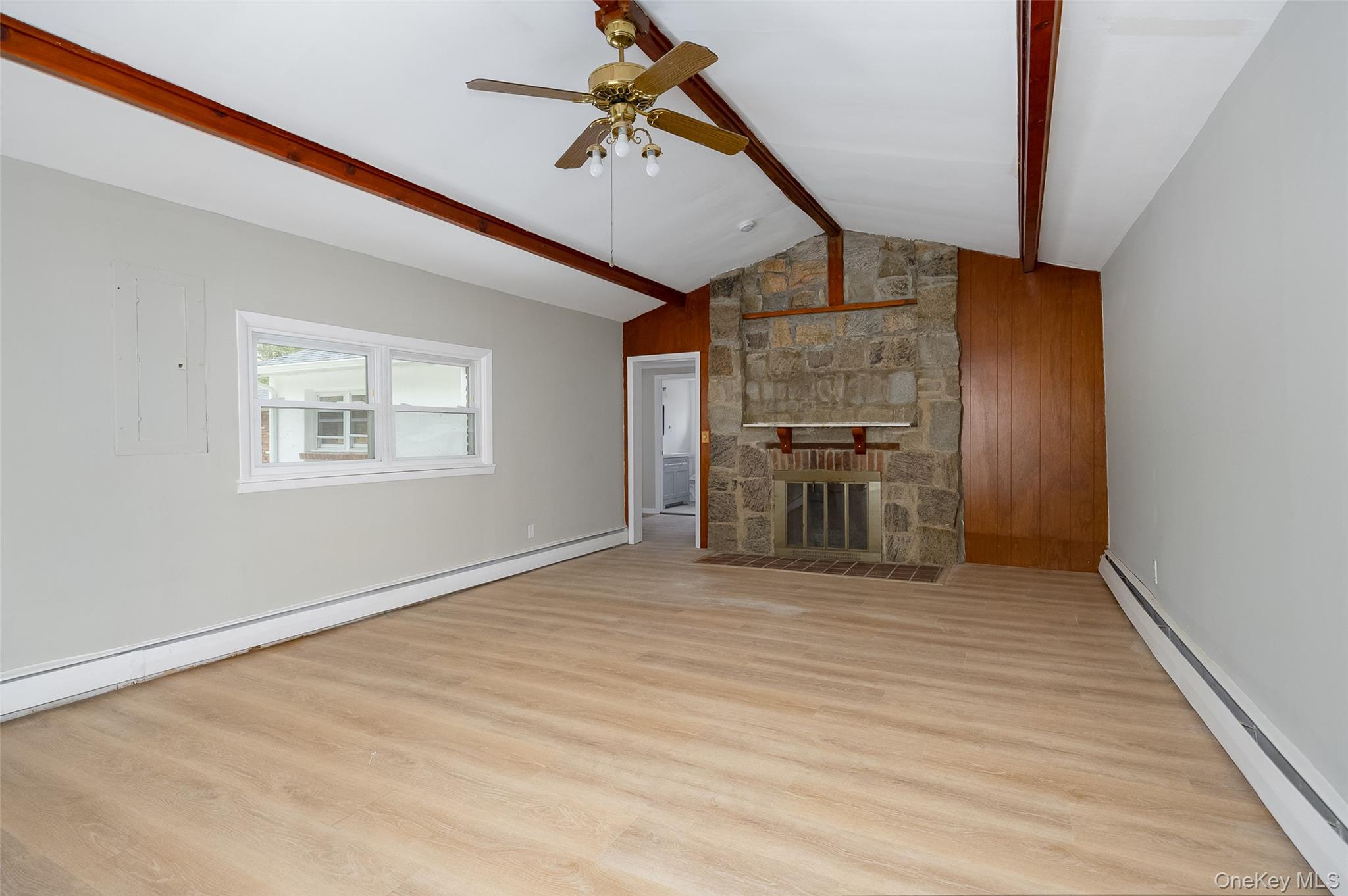 19 Creek Bend Road Hopewell Junction, NY 12533 - Photo 5 of 22