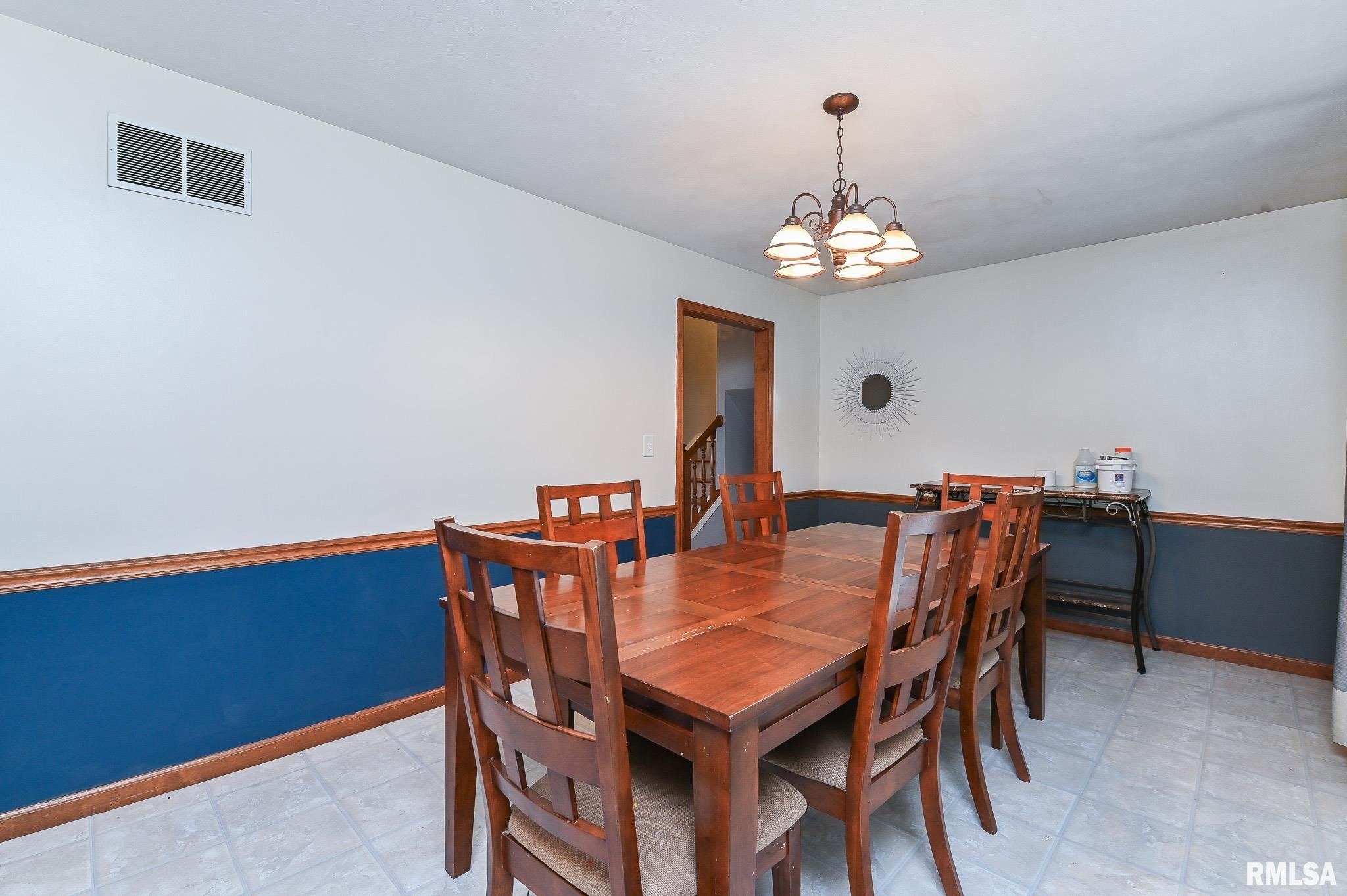 705 Crestview Drive Metamora, IL 61548 - Photo 18 of 36