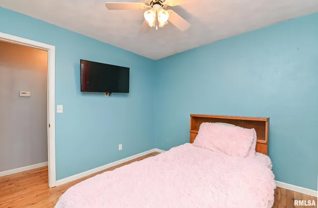 $249,999 | 705 Crestview Drive, Metamora, IL 61548