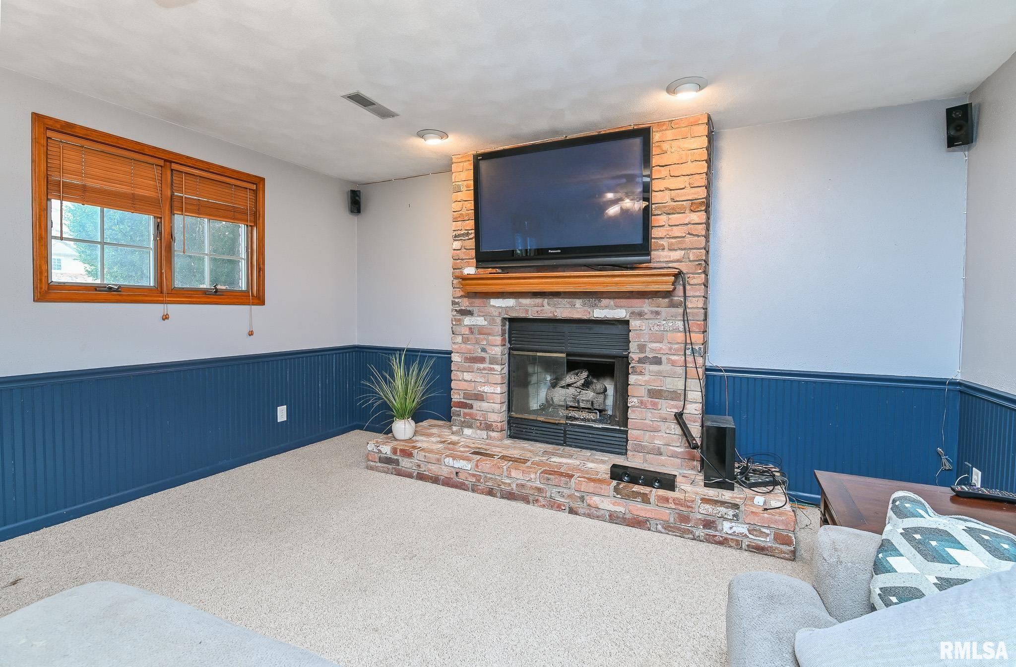 705 Crestview Drive Metamora, IL 61548 - Photo 29 of 36