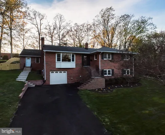 $949,000 | 5908 Bush Hill Drive, Alexandria, VA 22310