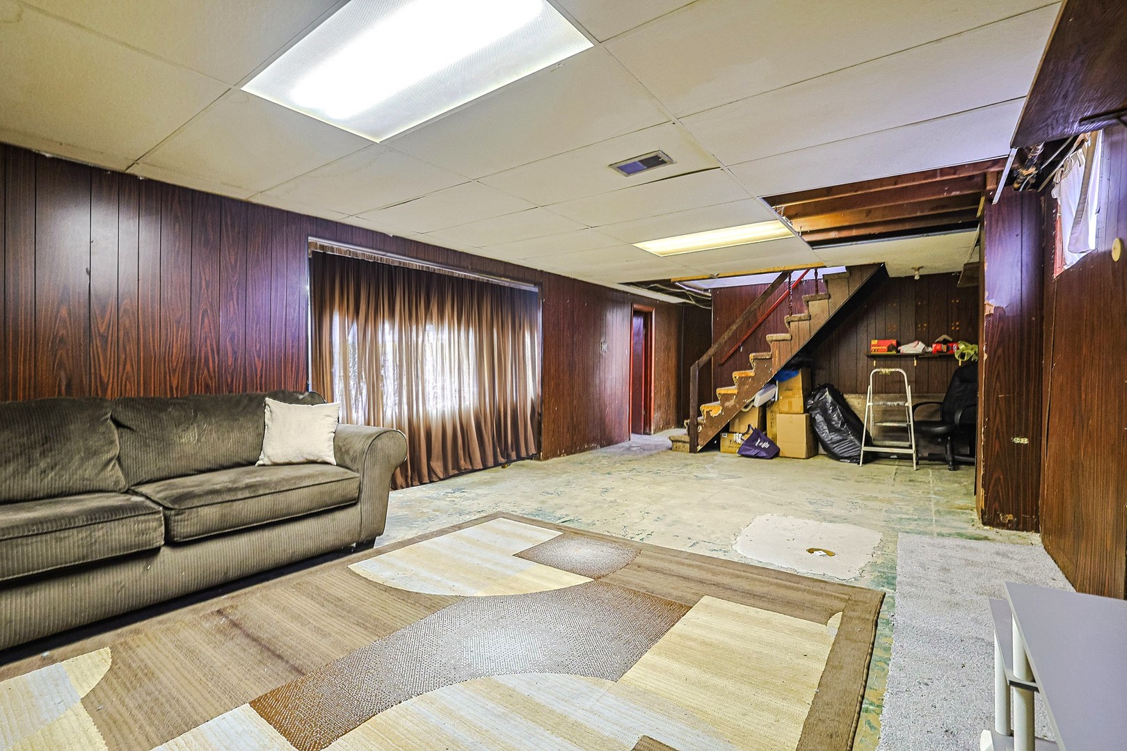 122 North Addison Road Villa Park, IL 60181 - Photo 15 of 21 Gallery Image 15