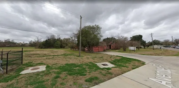 $649,000 | 3724 Avenue F, Rosenberg, TX 77471