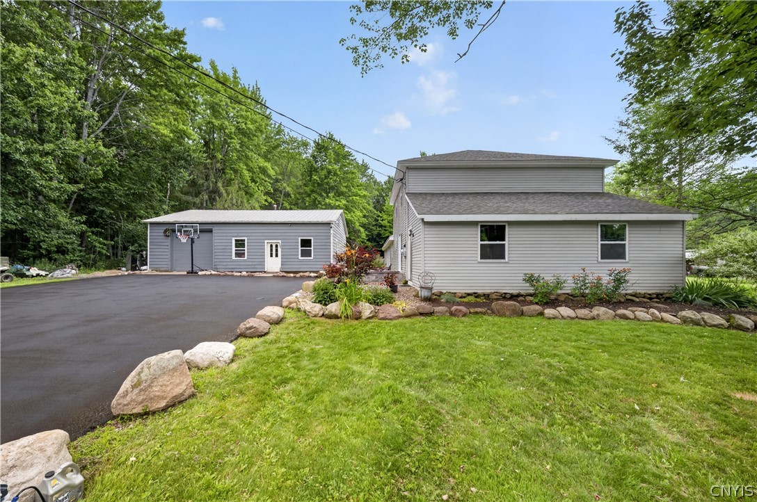 2410 County Rte 6 Volney, NY 13069 - Photo 1 of 1 Gallery Image 1