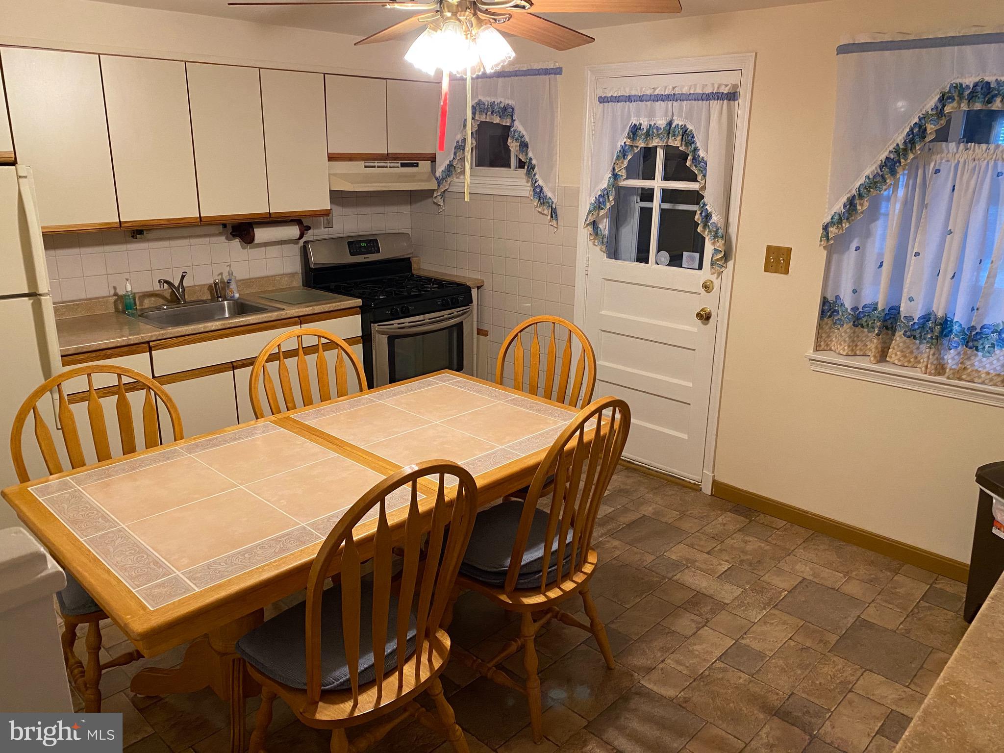 1923 Searles Road Baltimore, MD 21222 - Photo 25 of 82 Gallery Image 25