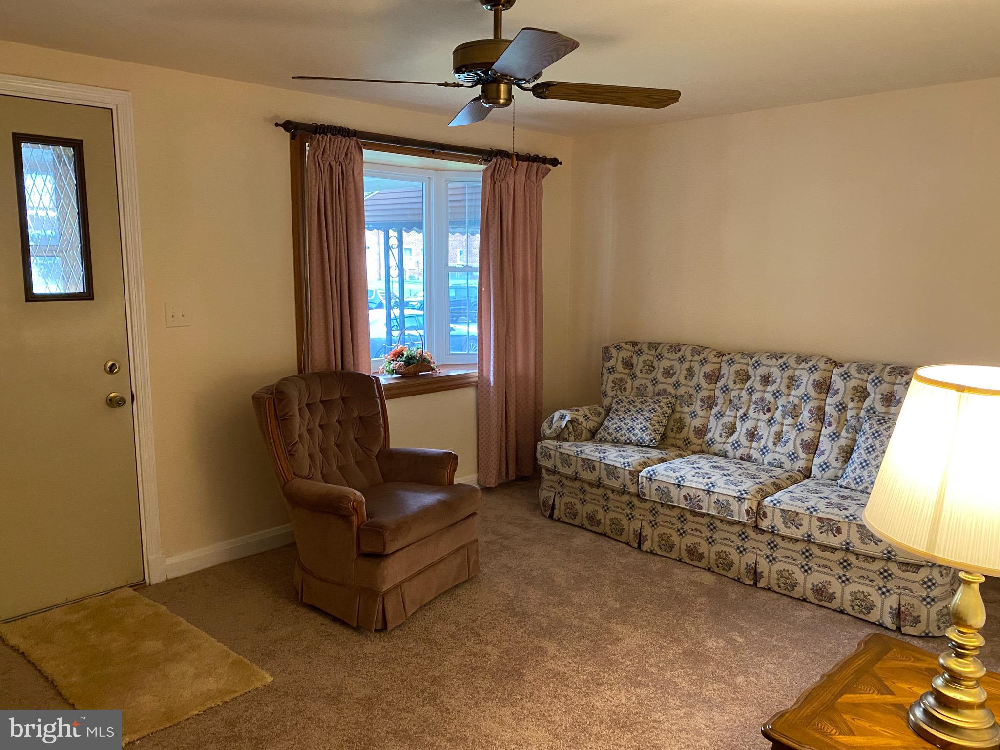 1923 Searles Road Baltimore, MD 21222 - Photo 4 of 82 Gallery Image 4