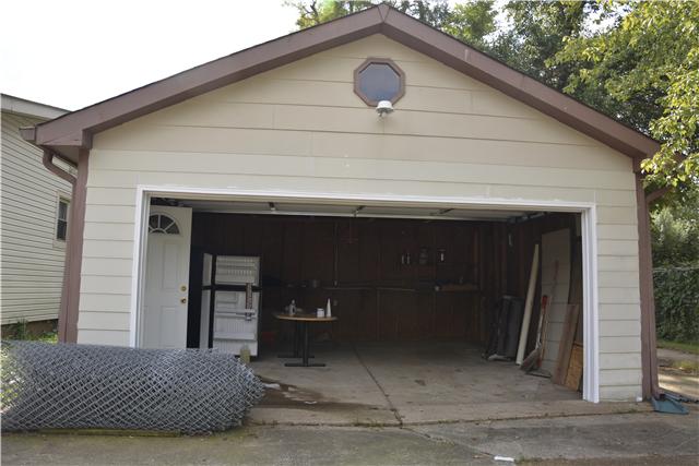1301 Robin Hill Road Franklin, TN 37064 - Photo 13 of 14 Detached garage - is being cleaned out