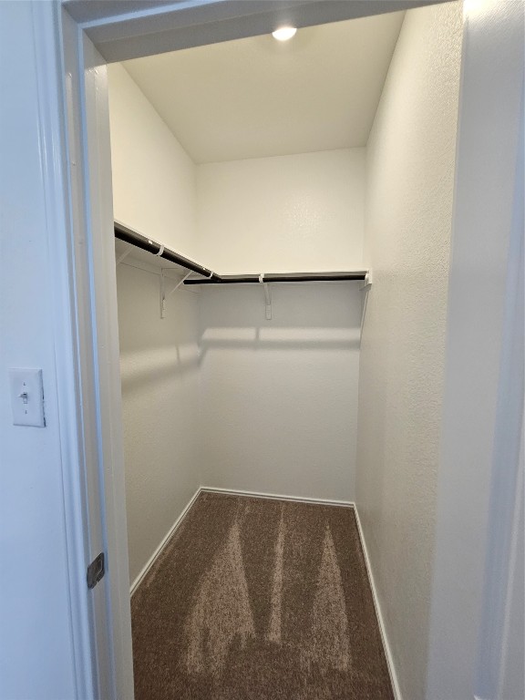 856 Rancho Del Cielo Loop Jarrell, TX 76537 - Photo 24 of 35